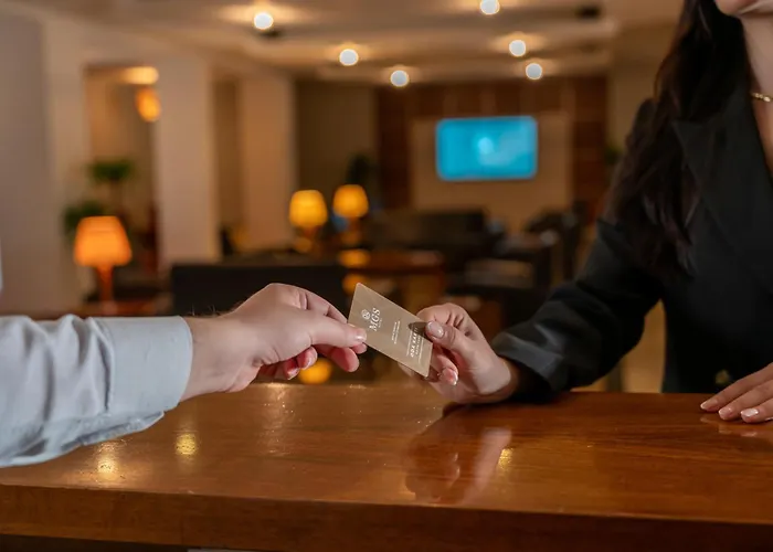 Mgs Salihoglu Μπουρνόβας