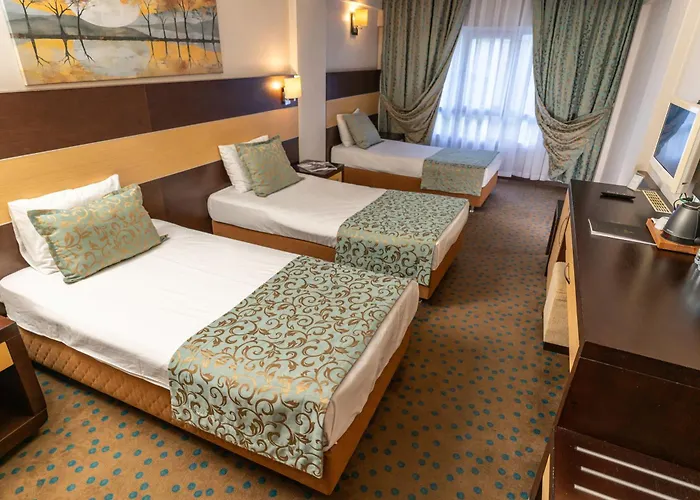 Mgs Salihoglu Μπουρνόβας